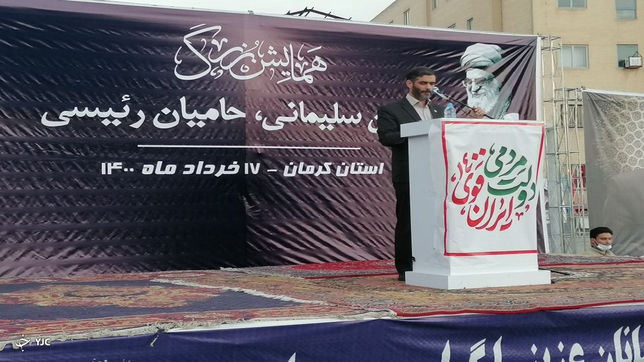 ما معتقد به یک دسته، مبتنی بر نظر ولی فقیه هستیم/ حرف‌های زیبا، مجدد کشور را به قهقرا نبرد