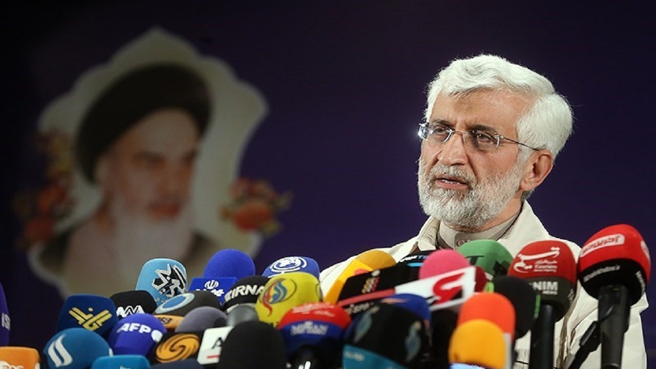جلیلی: از مذاکره استقبال می‌کنیم اما نباید کشور را معطل آن کنیم