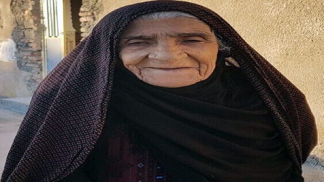 معاون امور هنری وزارت فرهنگ و ارشاد درگذشت رحموک نصرتی را تسلیت گفت