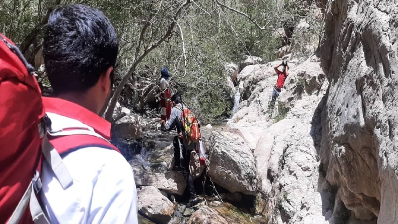 امدادرسانی در کوهستان جان چندگردشگر را نجات داد