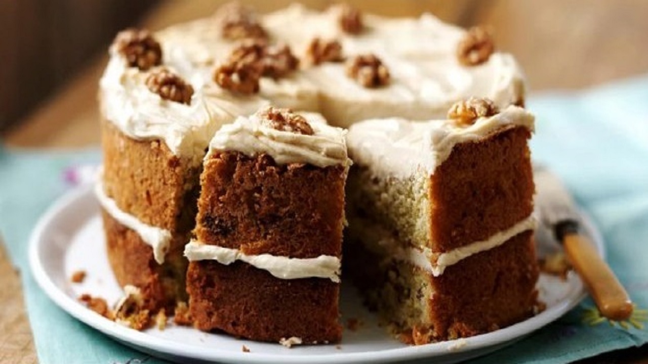 طرز تهیه کیک قهوه و گردو خانگی؛ یک دسر خوشمزه و متفاوت