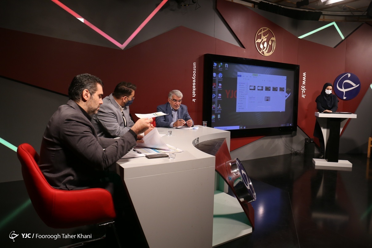 علیلو: سناریوی معاون اول رئیس جمهور برای افزایش قیمت خودرو! / بیگلو: ۹۰ درصد تصمیمات صنعت خودرو سیاسی است علیلو: سناریوی معاون اول رئیس جمهور برای افزایش قیمت خودرو! / بیگلو: ۹۰ درصد تصمیمات صنعت خودرو سیاسی است