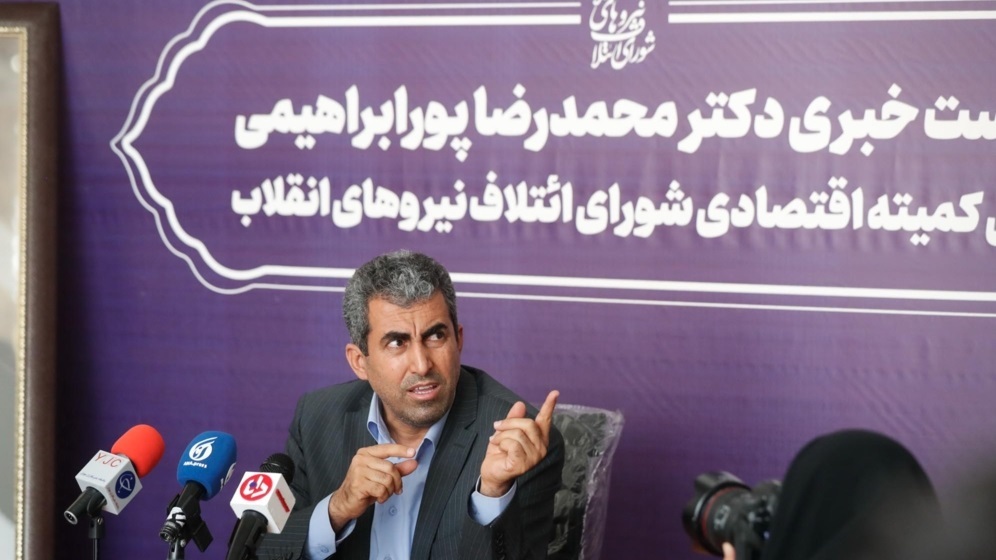 گره‌زدن همه موضوعات کشور به مسائل خارجی یک خطای راهبردی است