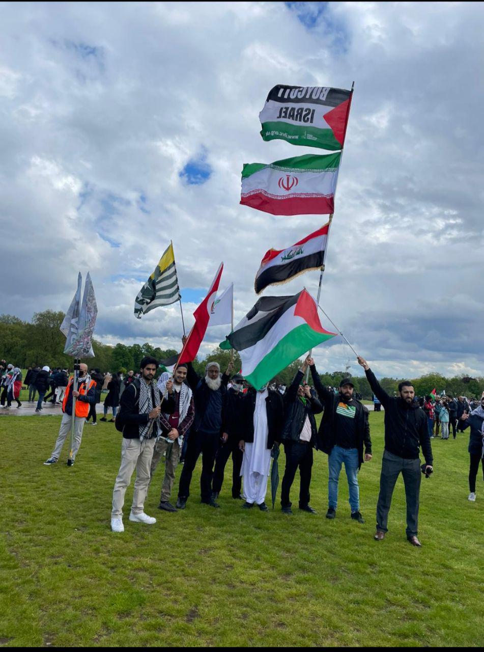 برافراشته شدن پرچم سپاه پاسداران در لندن + تصاویر