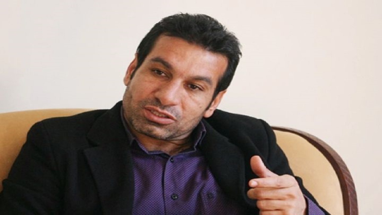 مومنی: استقلال توانایی کسب پیروزی مقابل صنعت نفت آبادان را دارد