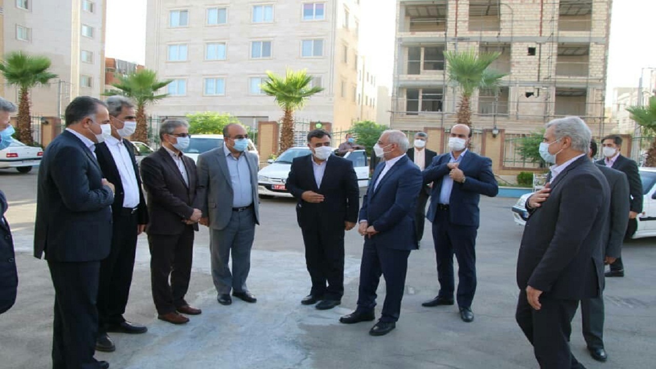 وزیر آموزش و پرورش وارد استان سمنان شد