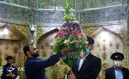 ضریح حرم حضرت معصومه(س)گل آرایی شد +تصاویر