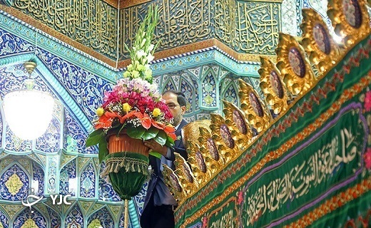 ضریح حرم حضرت معصومه(س)گل آرایی شد +تصاویر