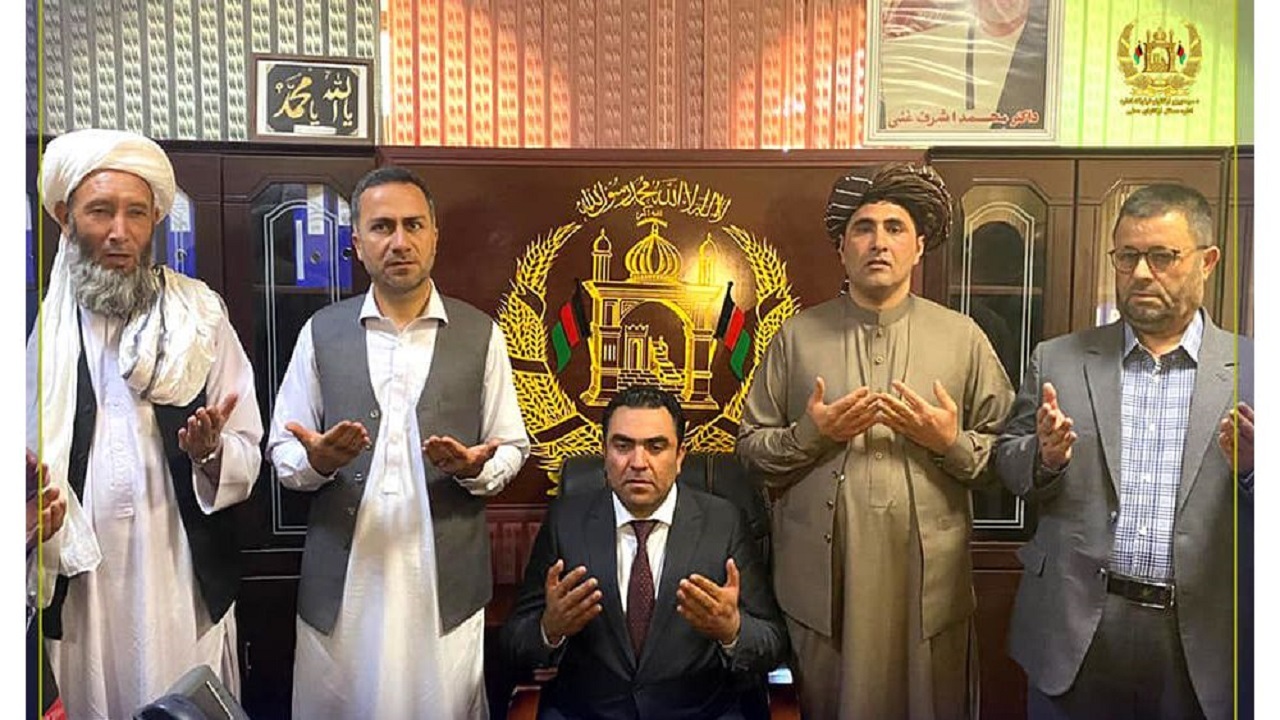 دستور والی بادغیس برای دستگیری زمینه‌سازان سقوط پاسگاه‌ها و قرارگاه‌ها