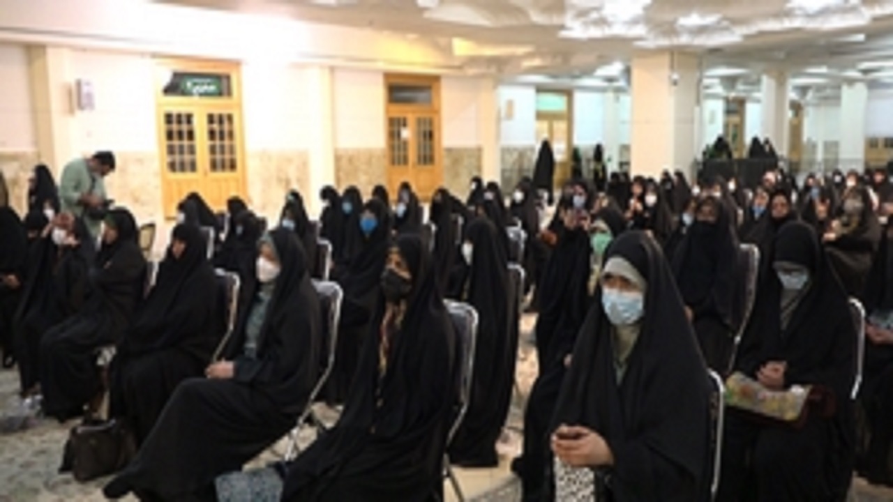 همایش نهضت بانوان تمدن ساز در قم برگزار شد