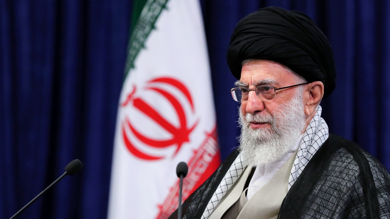 شیطان اکبر صهیونیسم است، رقیب انتخاباتی که شیطان اکبر نیست