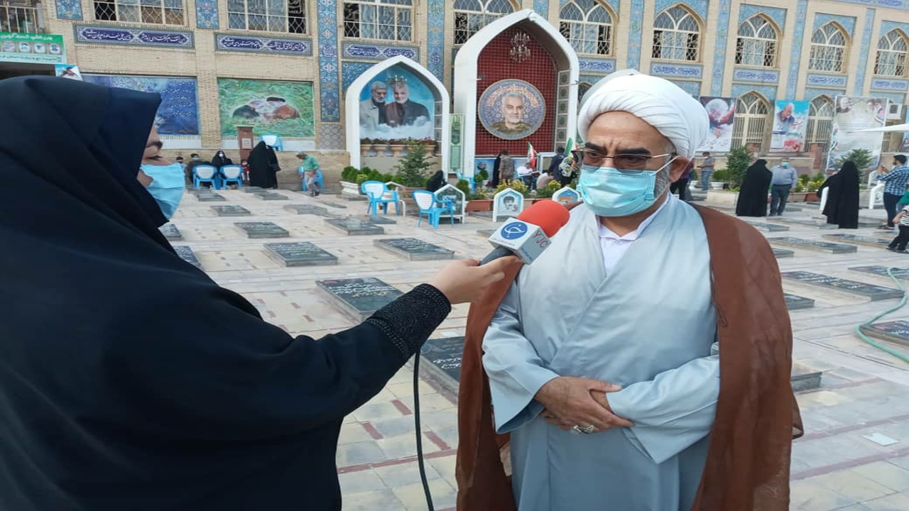 حضور در انتخابات اقتدار کشور را تضمین می‌کند