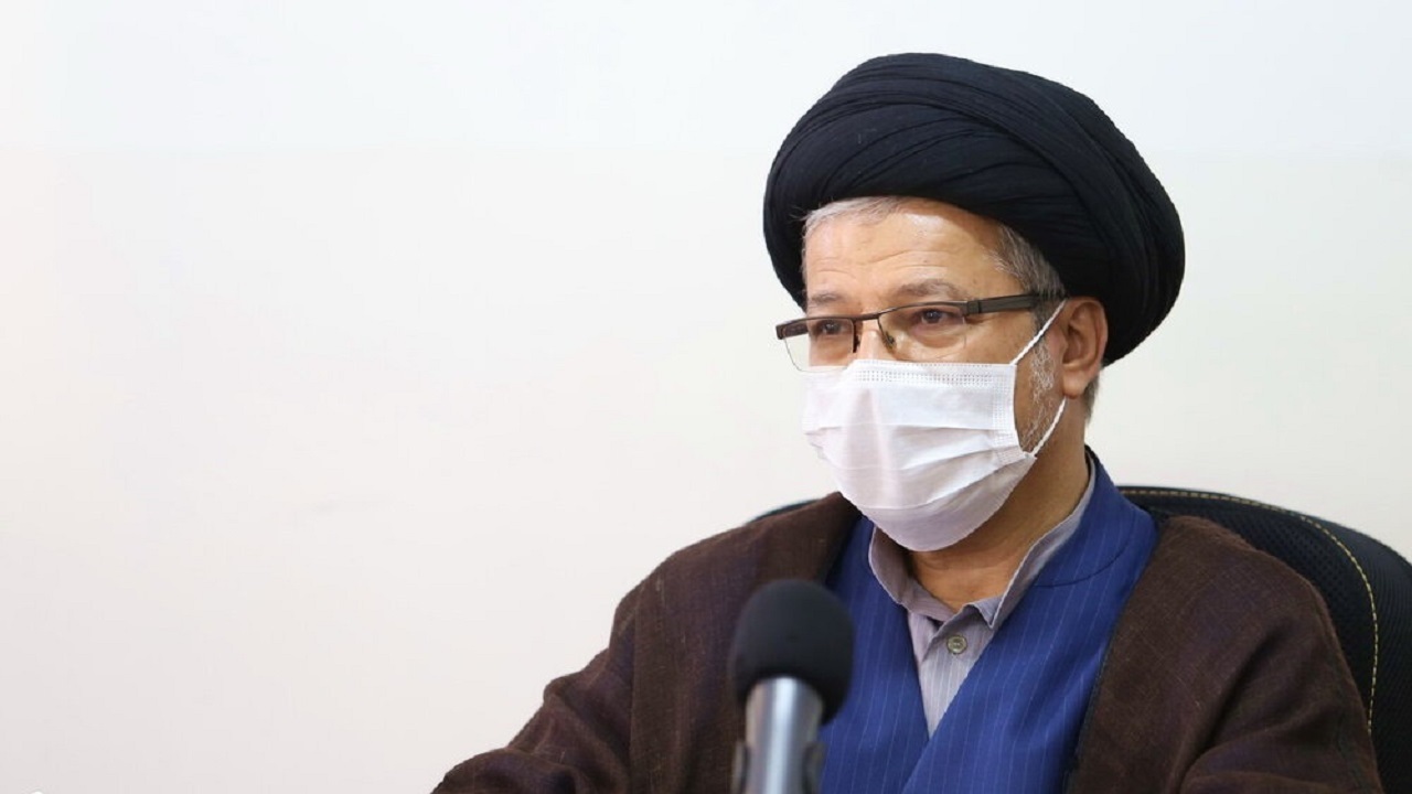 حوزه‌های علمیه، مطمئن‌ترین مراکز در امر تربیت معلم هستند