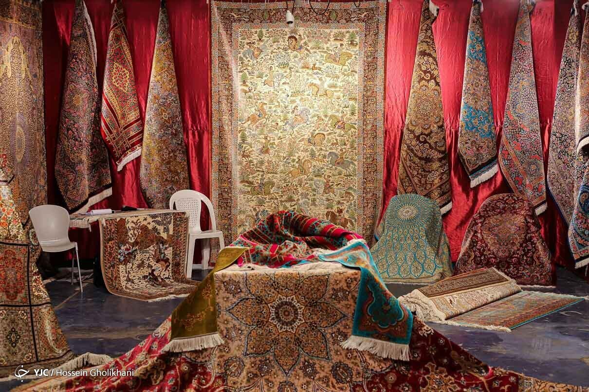 صنایع دستی نمادی از ذوق و هنر ایرانی/ایران سومین تولیدکننده صنایع دستی جهان از نظر تنوع