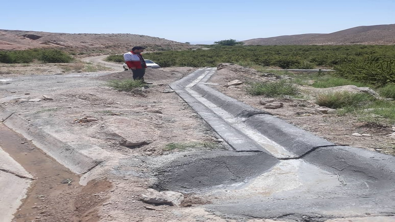 مرمت یک رشته قنات در شهرستان سربیشه