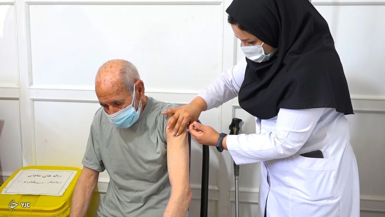 ادامه روند واکسیناسیون گرو‌ه‌های هدف در مهاباد
