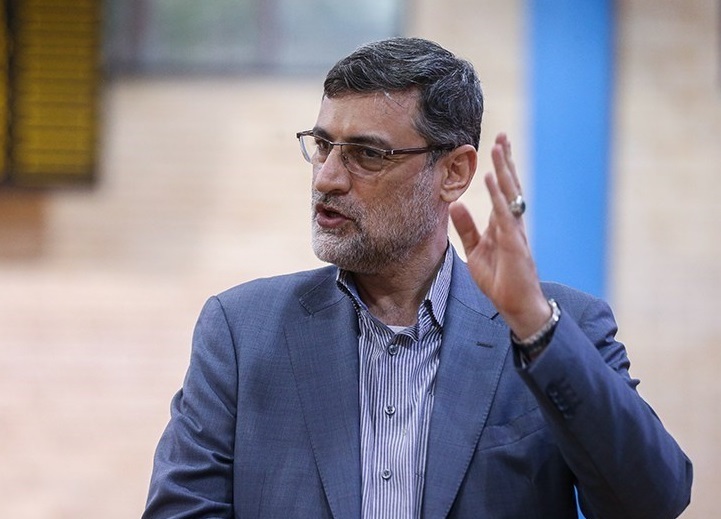 شرعا کنار کشیدن از انتخابات را دچار اشکال می‌دانم