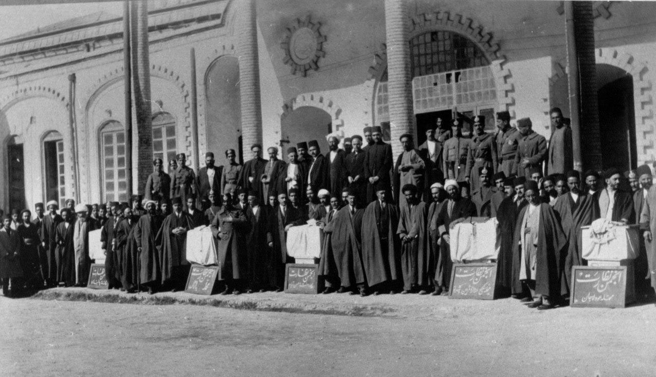 بیش&zwnj; از یک&zwnj; قرن انتخابات در ایران به روایت تصاویر