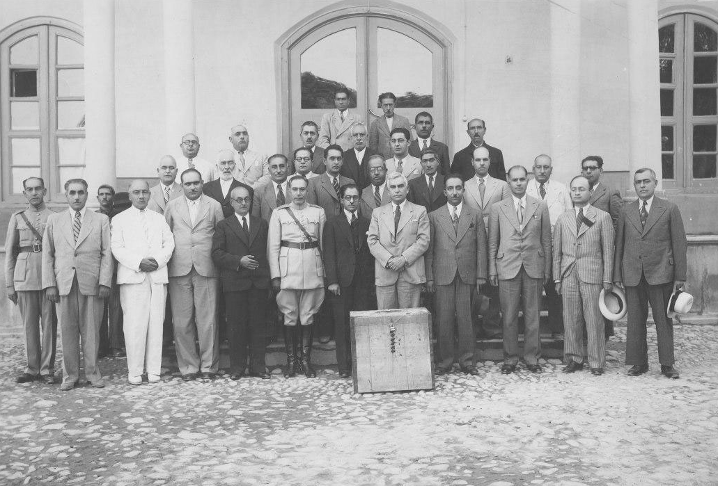 بیش&zwnj; از یک&zwnj; قرن انتخابات در ایران به روایت تصاویر