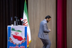 دیدار رئیسی با جمعی از دختران