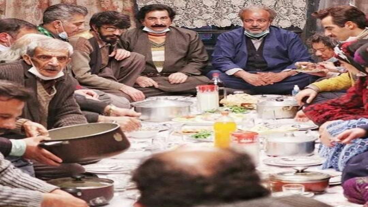 از دریافت جایزه بهترین بازیگر جشنواره پونای هند تا بهادر در نون خ