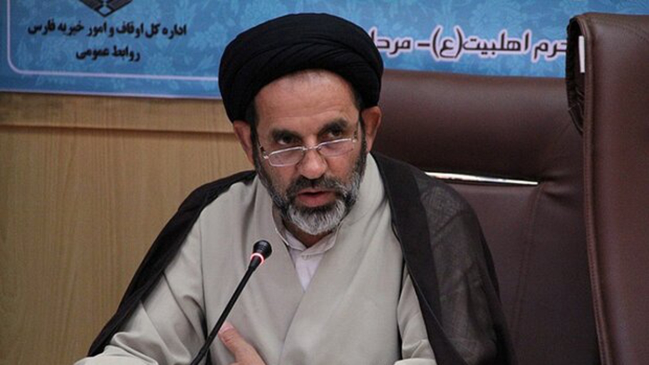 اعلام برنامه‌های دهه کرامت در بقاع متبرکه فارس