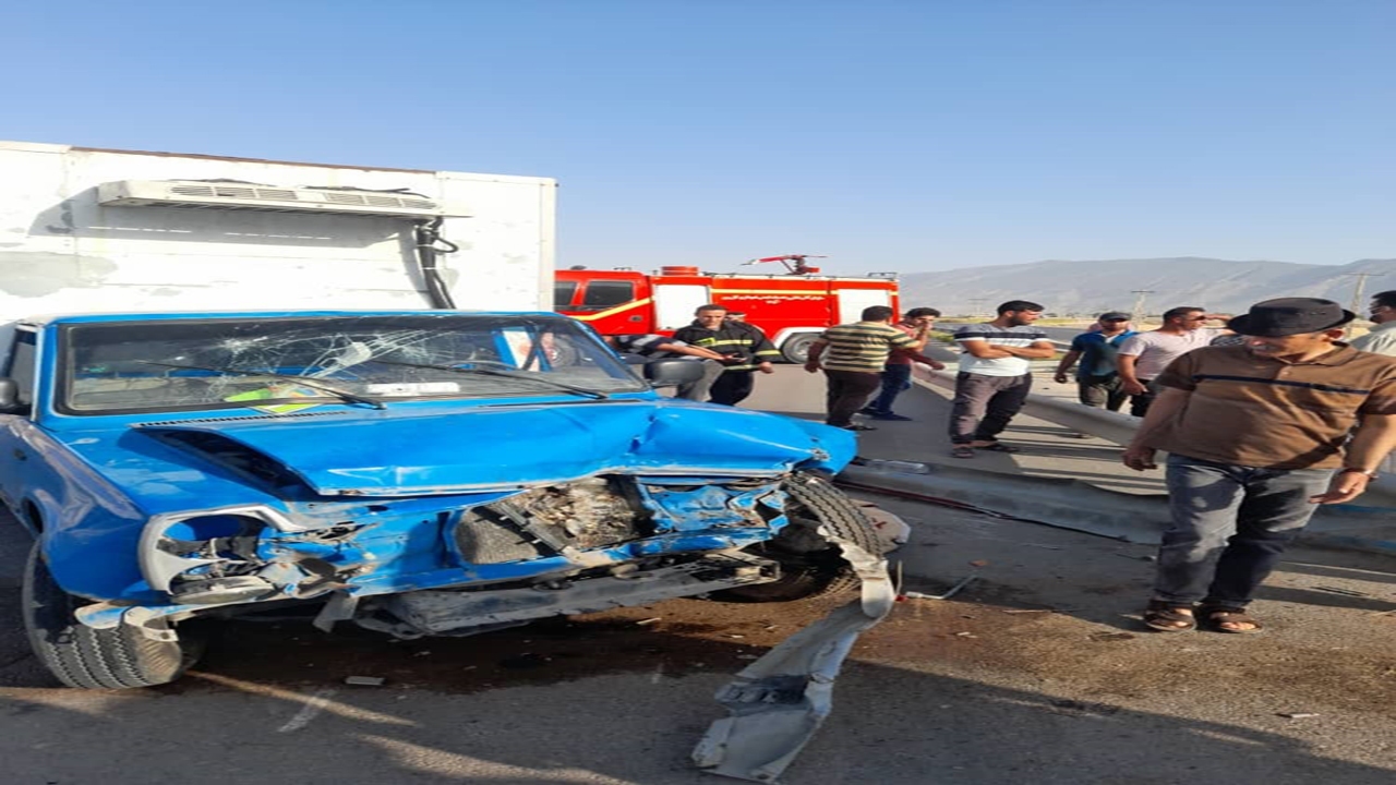 یک کشته در واژگونی وانت در جاده کازرون - بوشهر