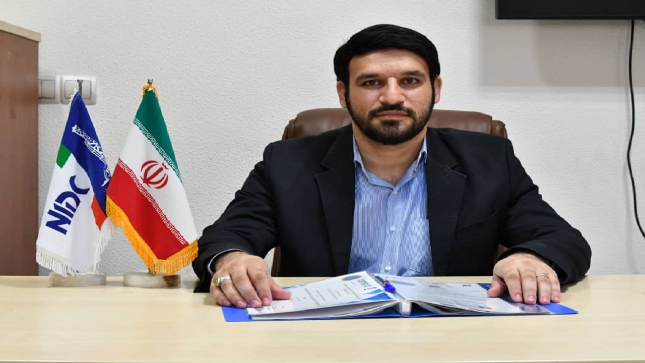 گواهینامه بین المللی مطالعات مدیریت و مهندسی در دستان یک خوزستانی