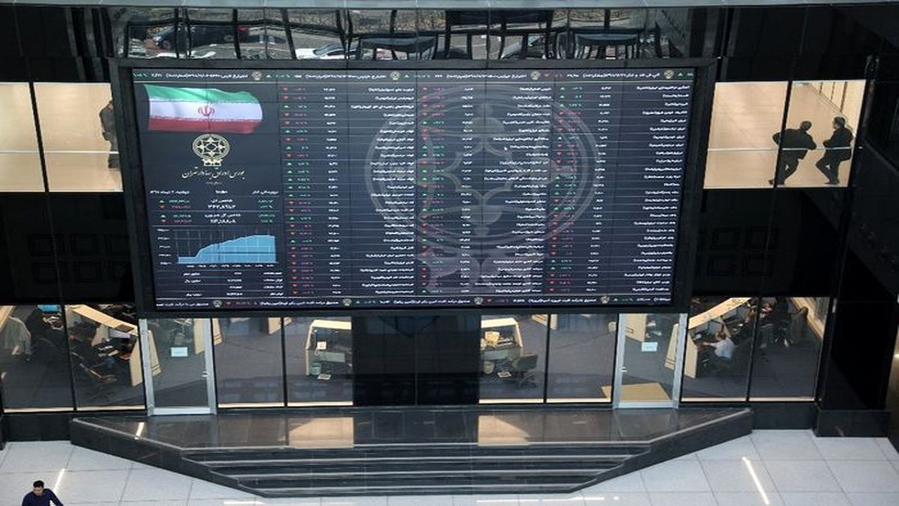 بورس سبز پوش شد؛ رشد ۸ هزار واحدی شاخص کل