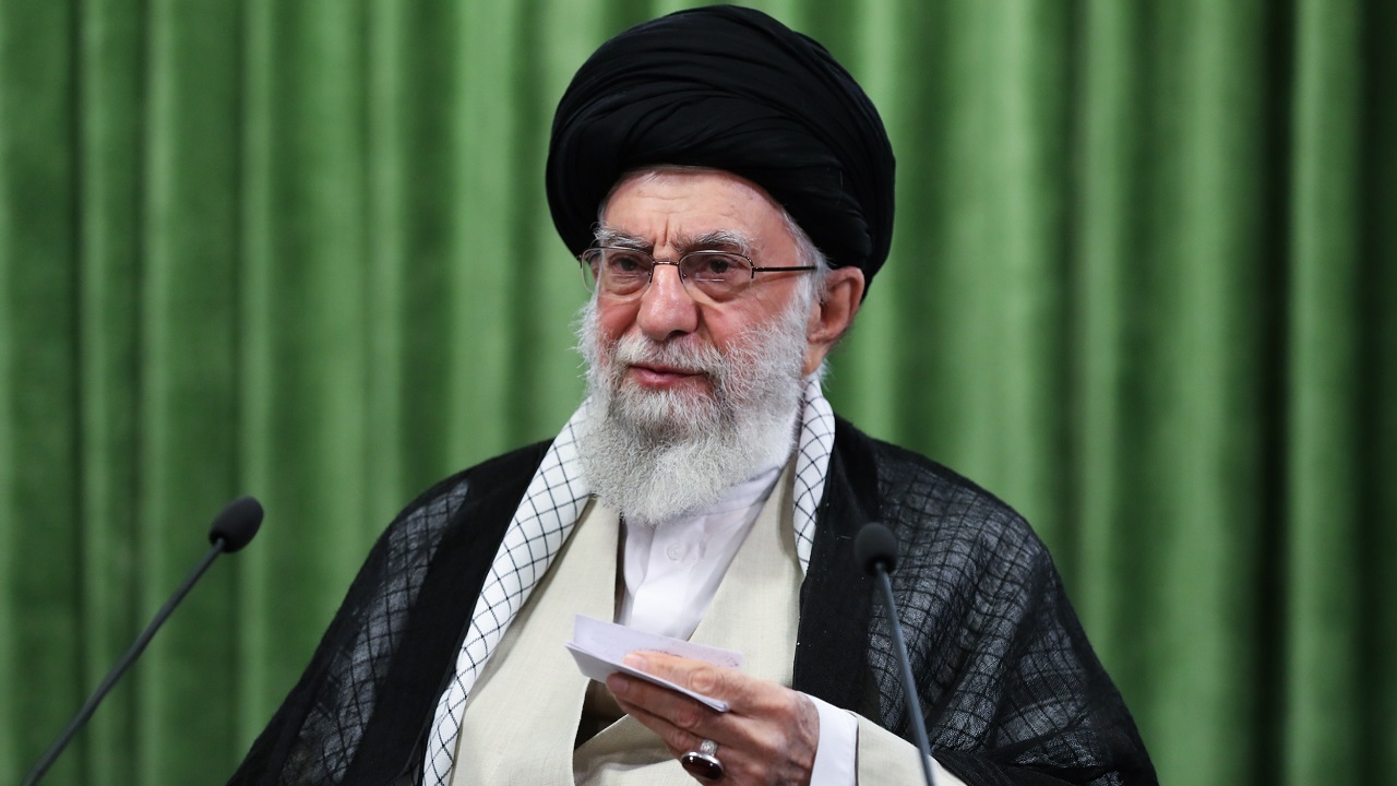 اشاره مقام معظم رهبری درباره توان موشکی ایران