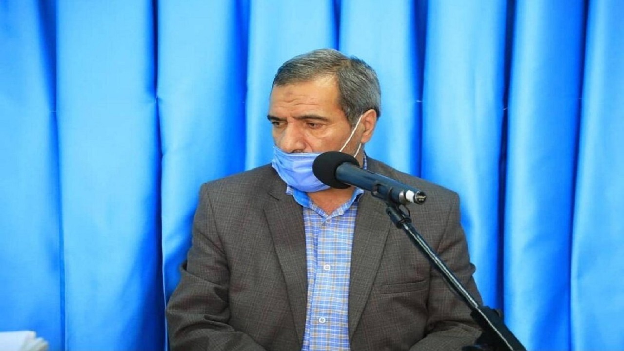 روستائیان راه حل مشکلات را از شورا‌ها مطالبه کنند