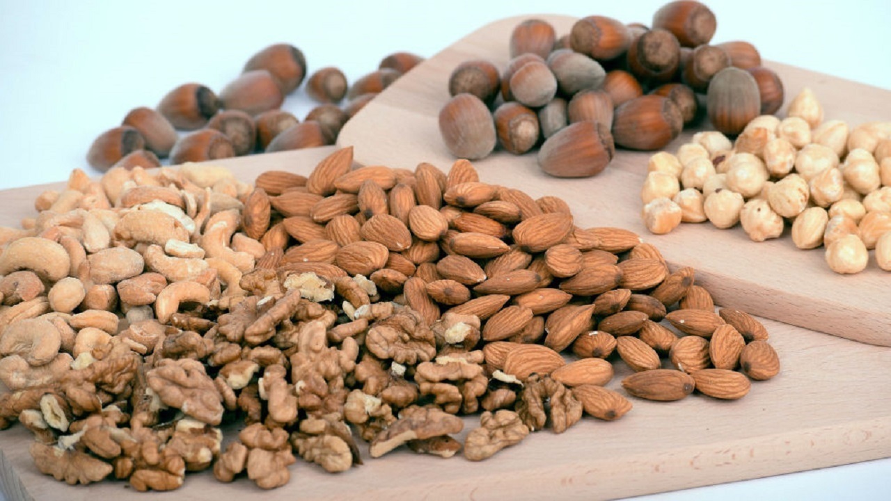 علائم افسردگی در مردان/ توصیه&zwnj;های بهداشتی پس از اهدای خون/ تغذیه مناسب قبل و بعد از تزریق واکسن کرونا