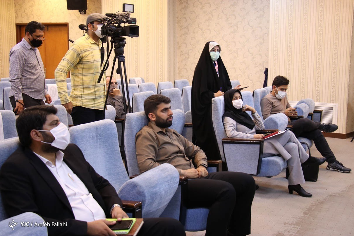 افزایش دو میلیون پورت خط پر سرعت تا پایان سال ۱۴۰۰ / ۲۰ تا ۲۵ درصد از ظرفیت این شرکت&zwnj;های ICT در کشور فعال هستند / حدود ۷۰ درصد تجهیزات مخابرات بومی است