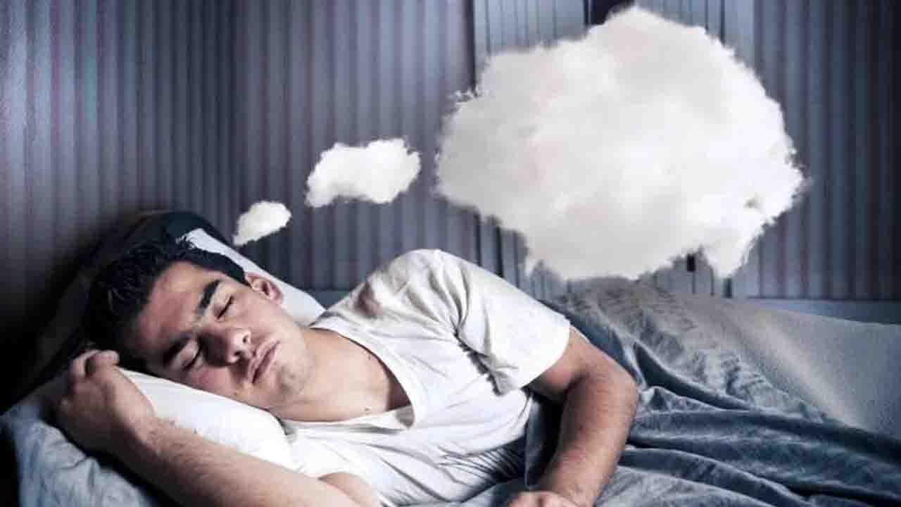 چرا  رویا‌های شبانه را فراموش می کنیم؟