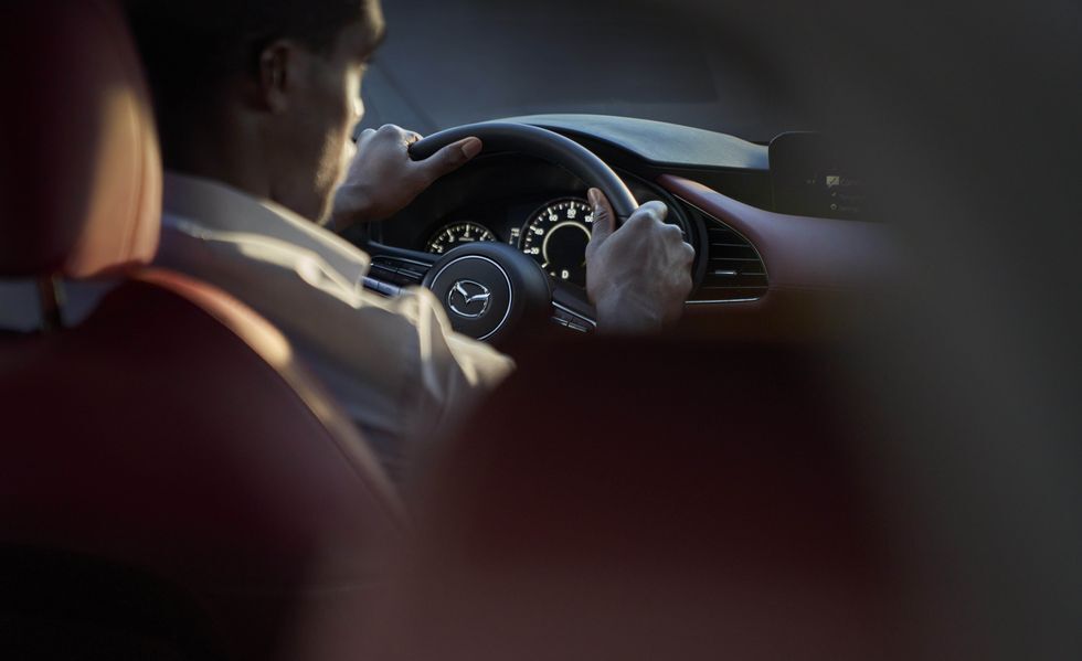 مزدا ۳ ۲۰۲۱؛  یک خودرو وحشی اقتصادی!