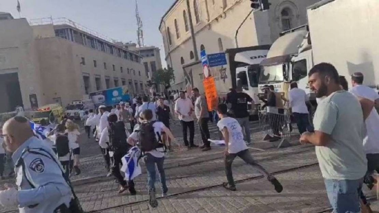 آغاز درگیری‌ها در مسجد الاقصی در آستانه برگزاری راهپیمایی پرچم + فیلم