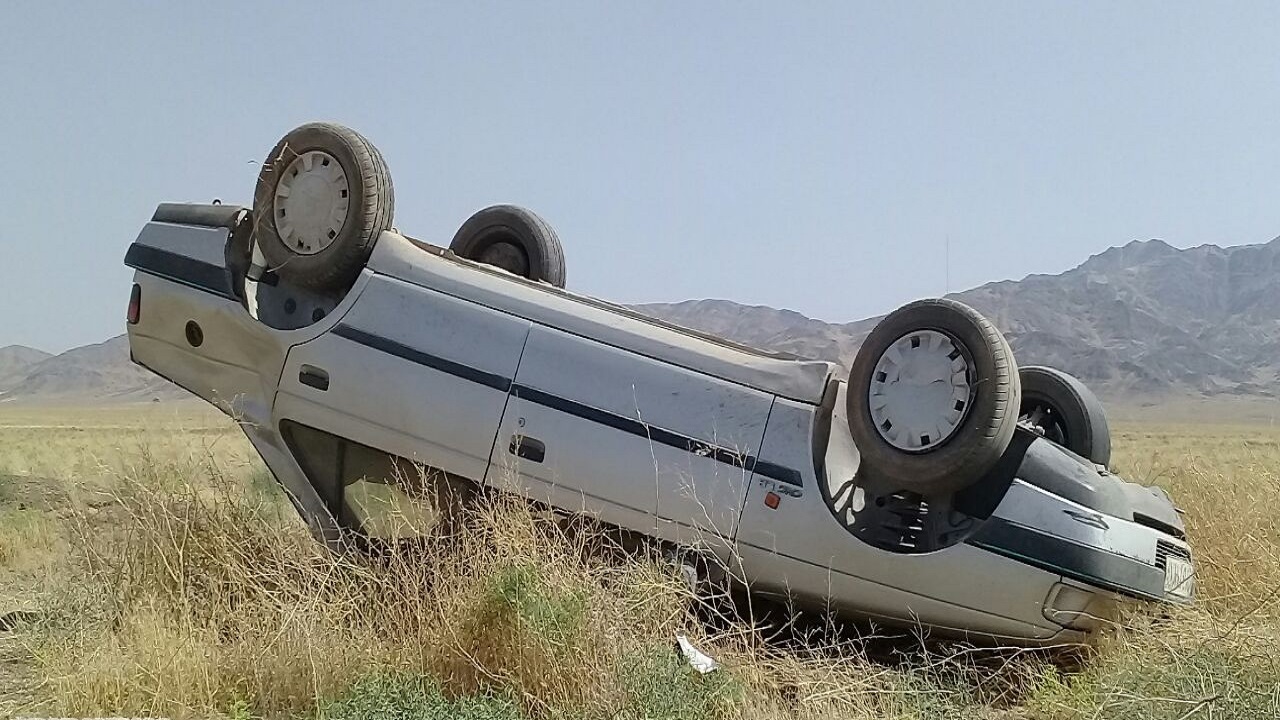 واژگونی پژو در جاده رامهرمز ۷ نفر را راهی بیمارستان کرد