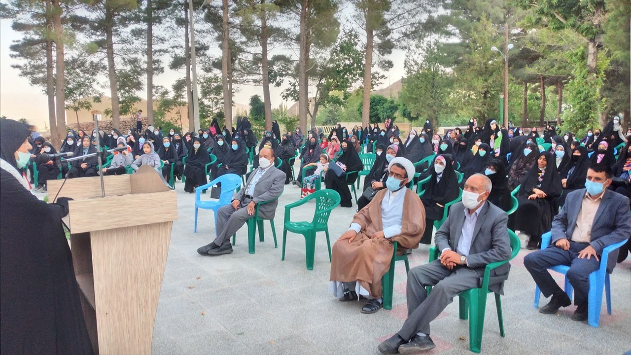 افزایش بستری های کرونایی /قاتل نوجوان کرمانی دستگیرشد/نابودی پسته دراثر خشکسالی