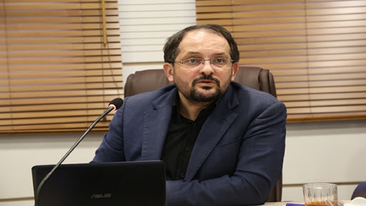 واکنش دانشگاه آزاد به وعده قاضی‌زاده هاشمی: همسان‌سازی حقوق دانشگاه آزادی‌ها شعبده بازی است!