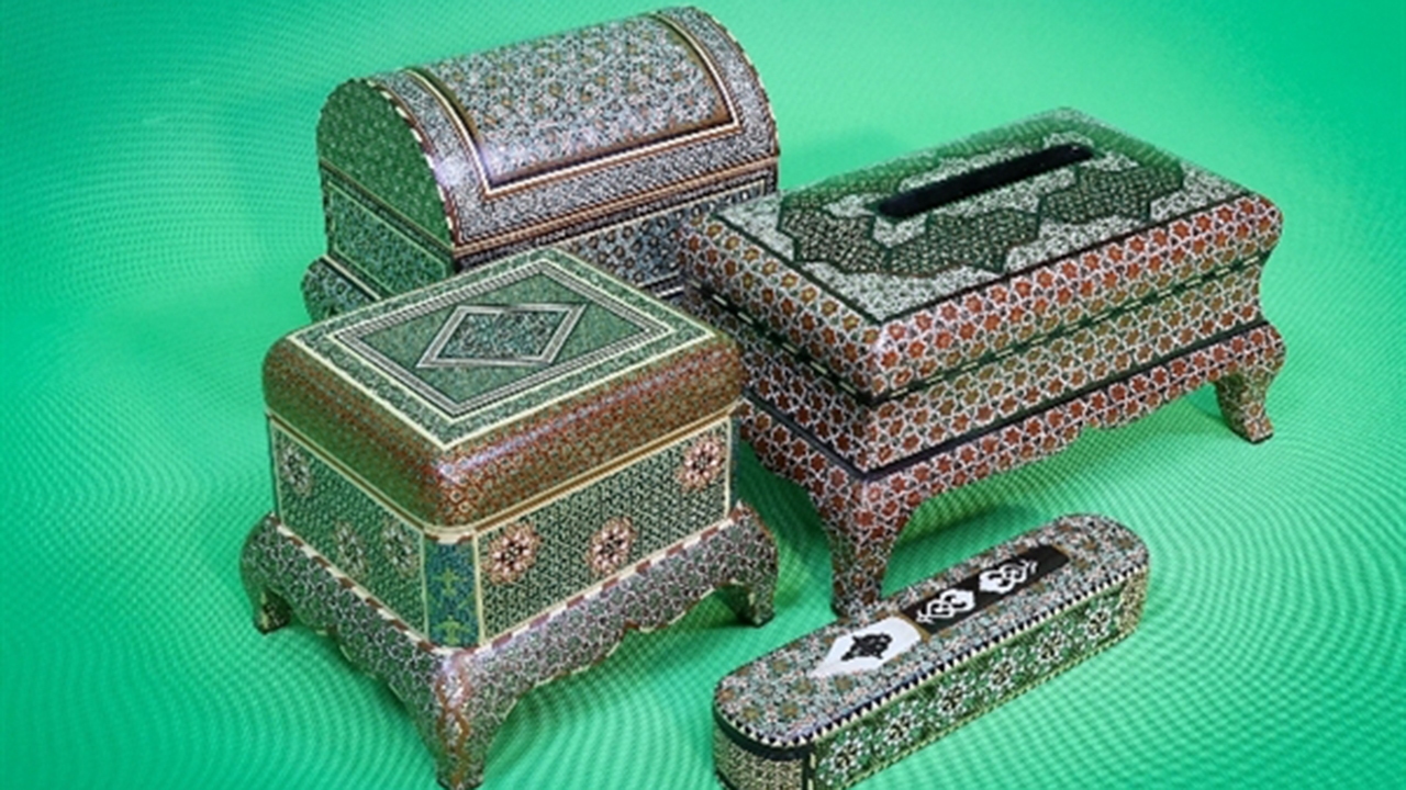 فعالیت ۹۲۵ کارگاه صنایع‌دستی در فارس