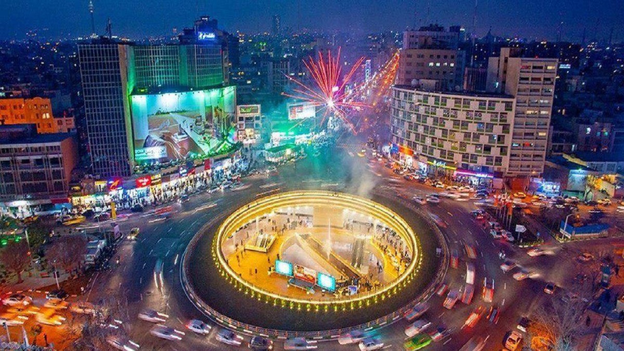 دیوارنگاره میدان ولی عصر (عج) انتخاباتی شد