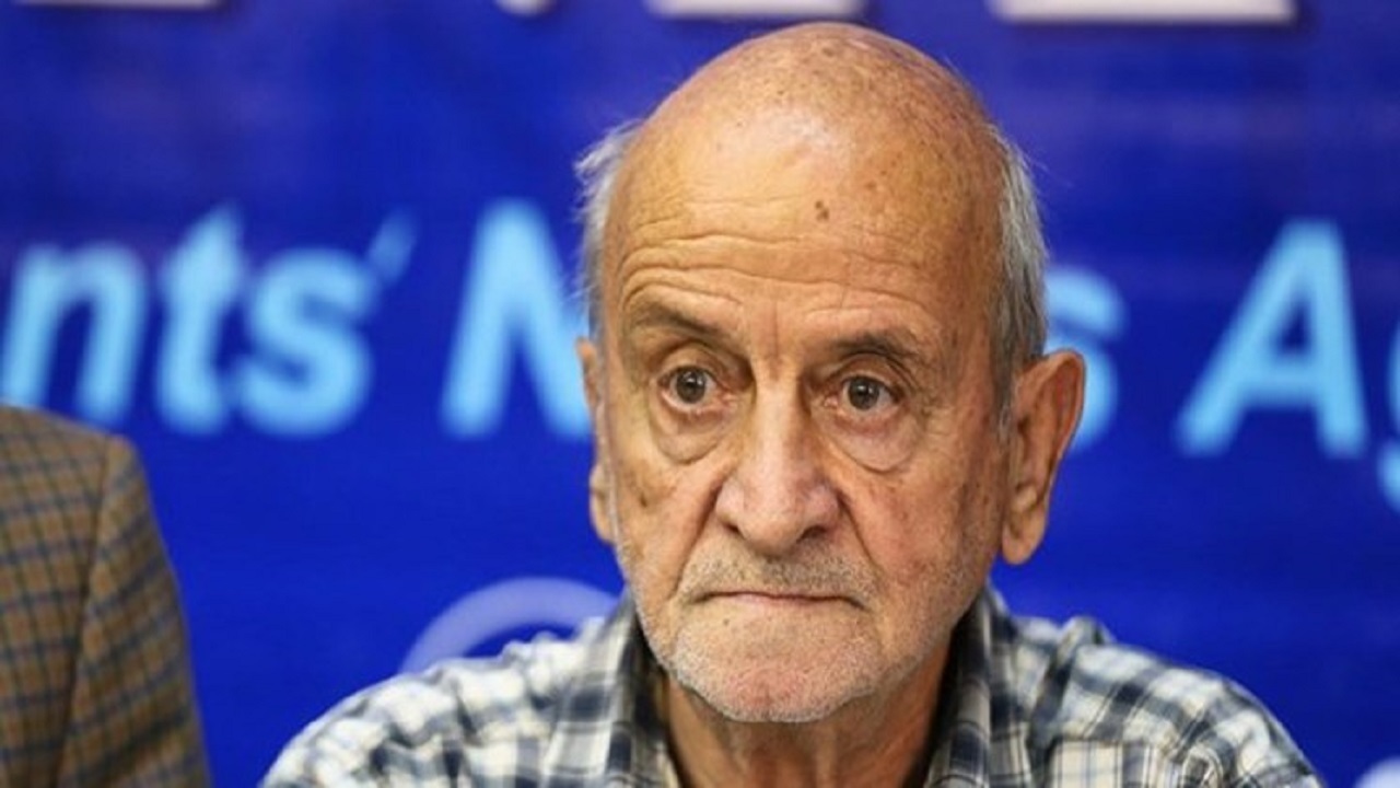 مانور بی بی سی روی زردآلوی همدان