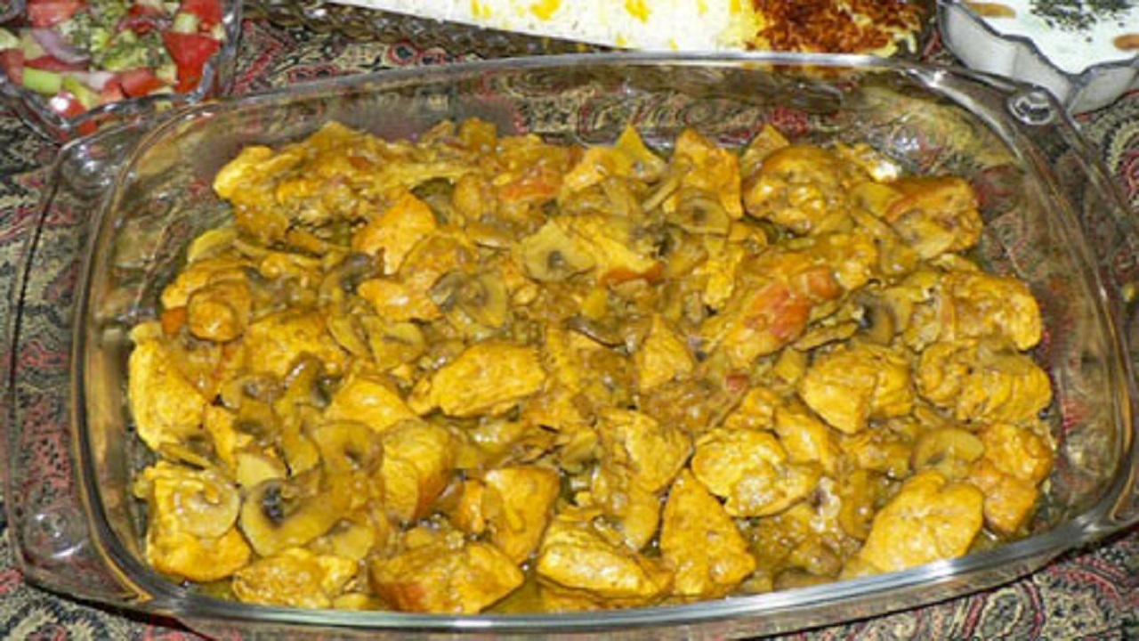 طرز تهیه خوراک مرغ و قارچ رژیمی
