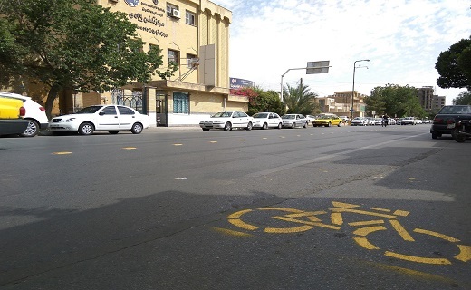آماده سازی مسیر تردد دوچرخه در خیابان ۱۹دی +تصاویر
