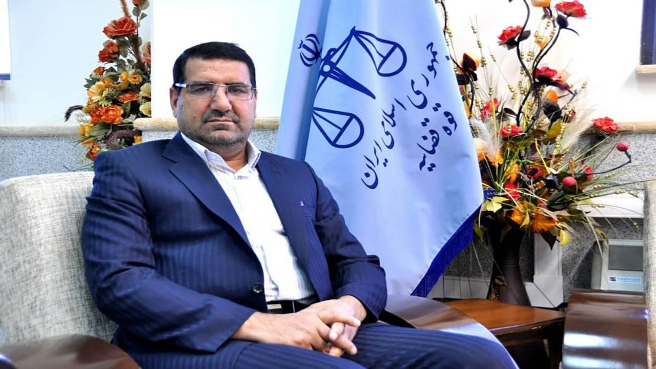 شرکت در انتخابات به نیابت از مرد میدان