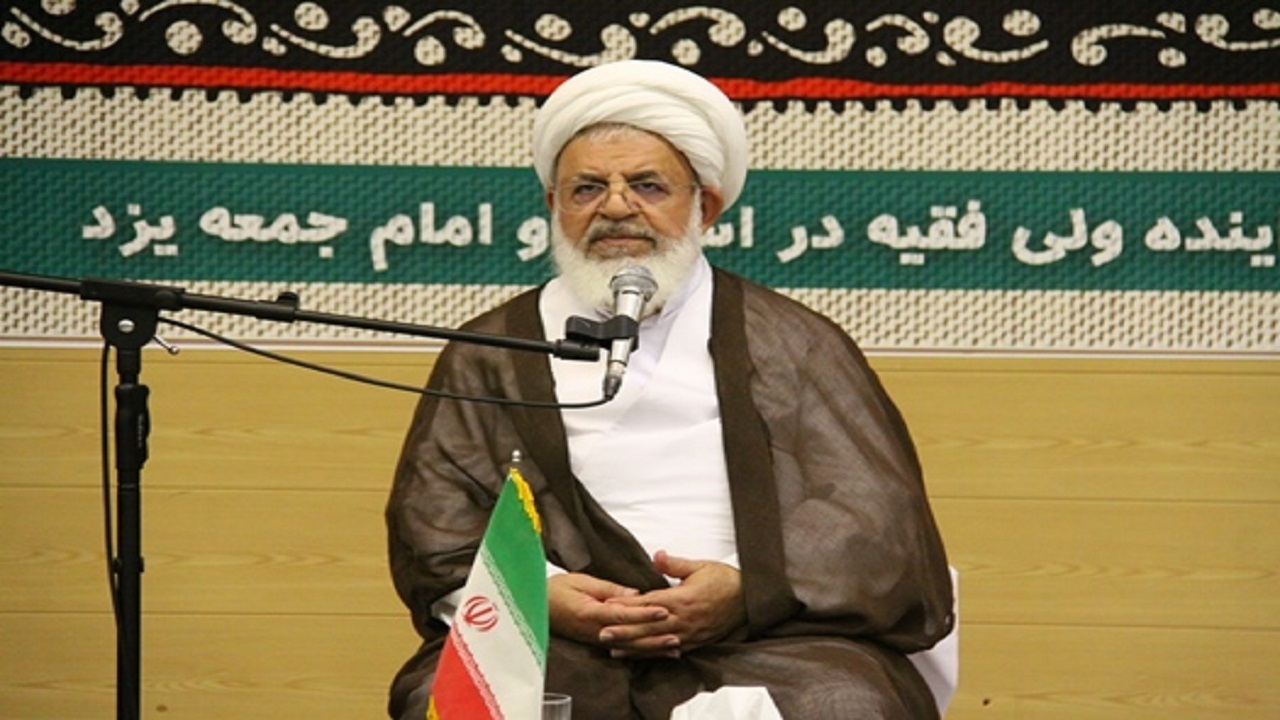 با حضور در پای صندوق‌های رای از کشور و دین خود دفاع می کنیم