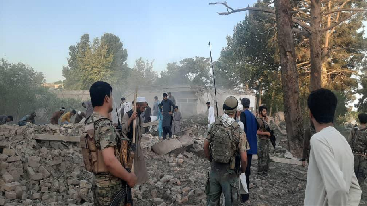 انفجار یک موتر بمب‌گذاری‌شده در بلخ ۴ کشته برجای گذاشت