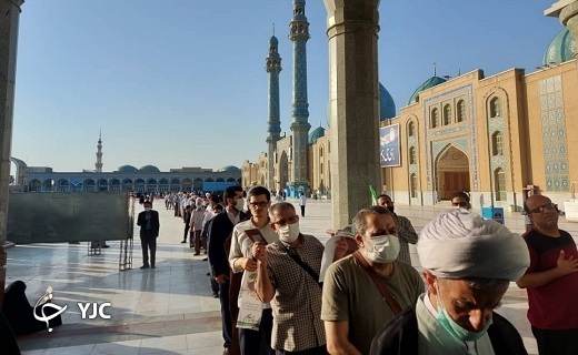 آغاز حضور پرشور مردم قم پای صندوق های رای+تصاویر