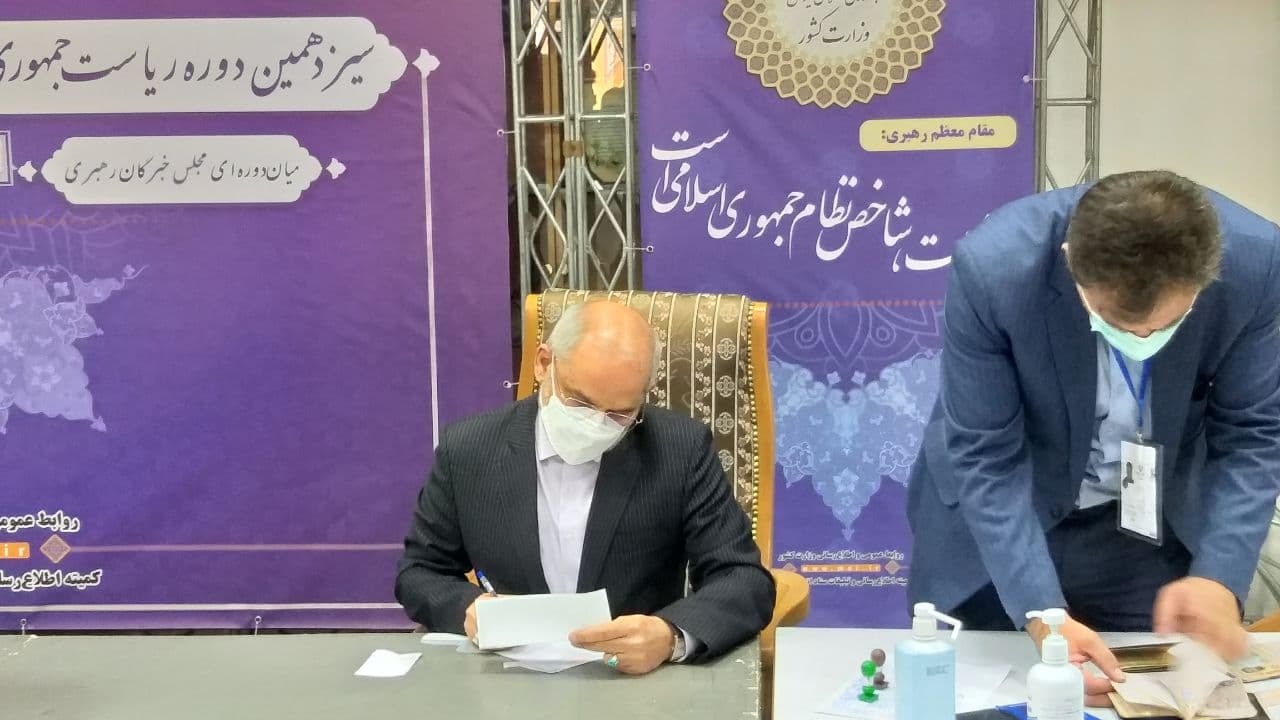 حضور شخصیت های سیاسی در پای صندوق رای حاجی میرزایی