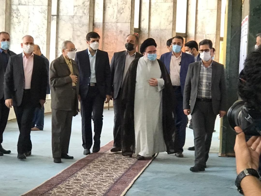 حضور شخصیت های سیاسی در پای صندوق رای احمد خاتمی